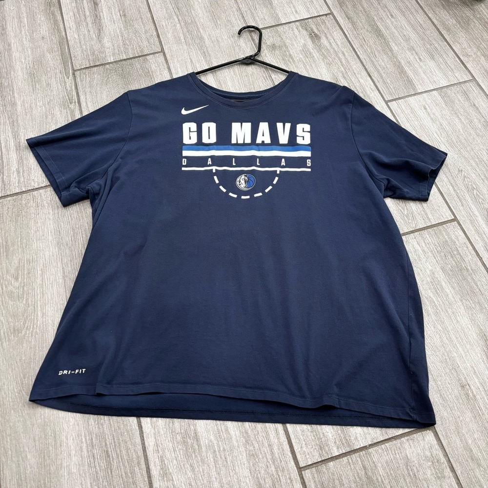 Nike Navy Blue Dallas Mavericks T-Shirt
